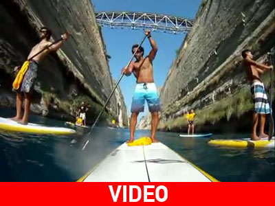 Πέρασαν τον ισθμό της Κορίνθου κάνοντας… κουπί πάνω σε σανίδες του surf